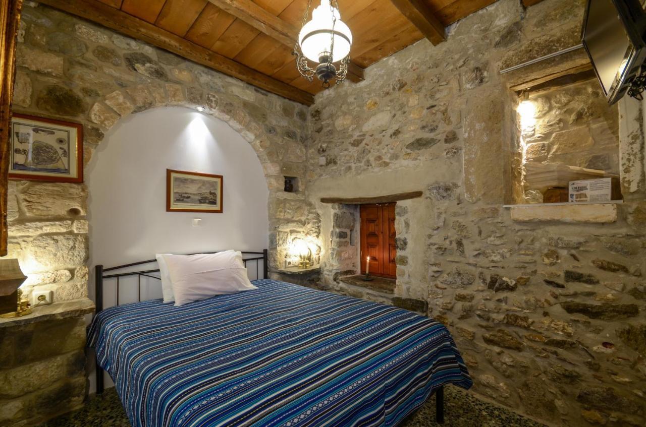 Venetiko Apartments Naxos City Exteriör bild