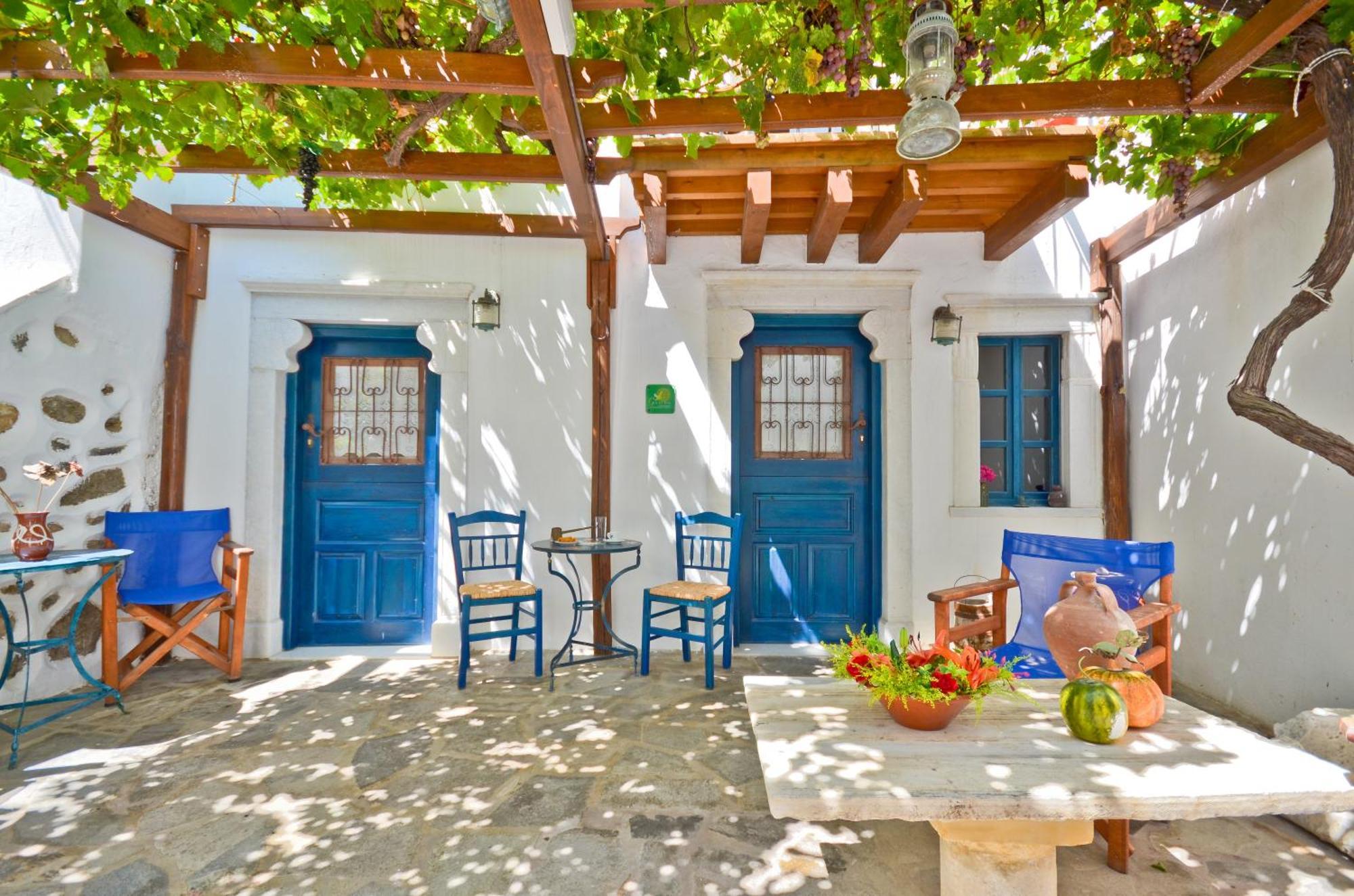 Venetiko Apartments Naxos City Exteriör bild